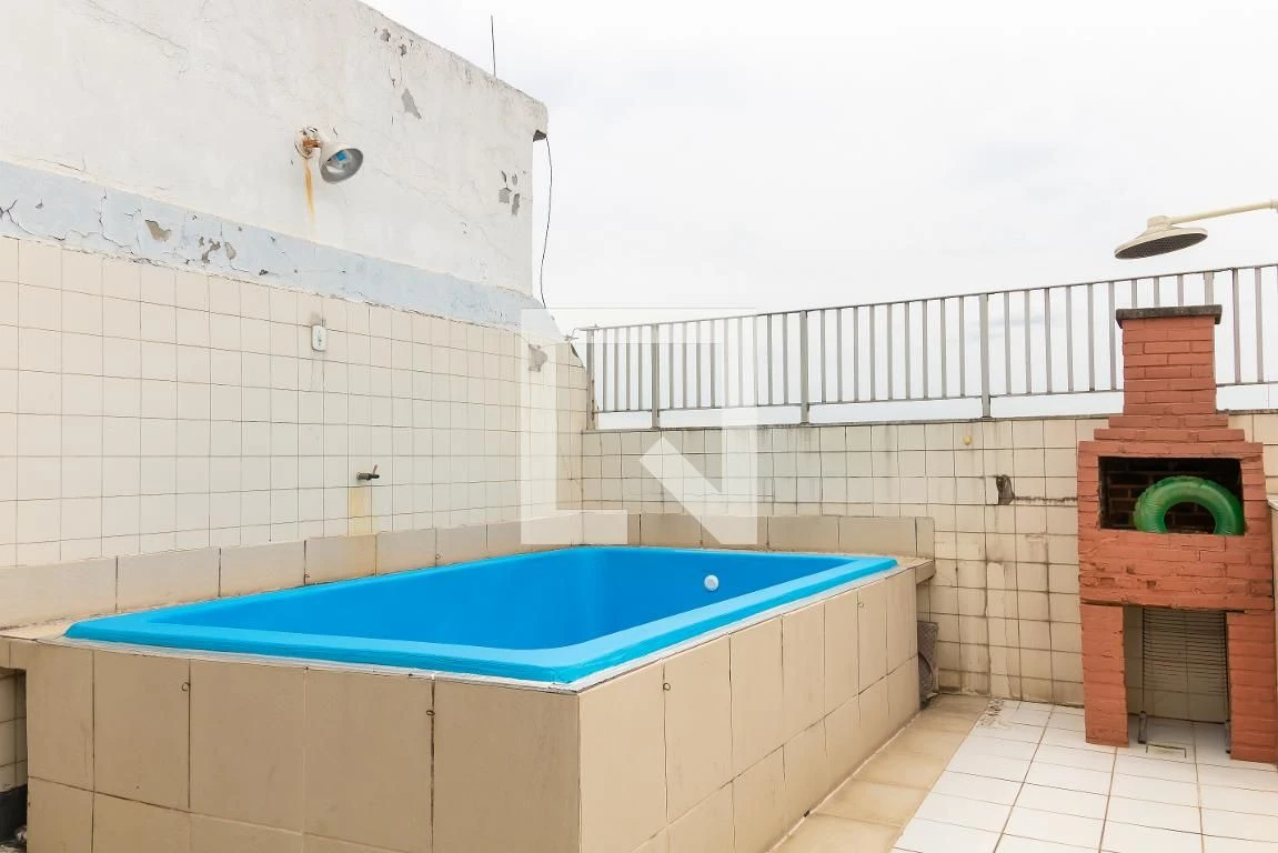 2-bedroom apartment with a private BBQ — photo 13