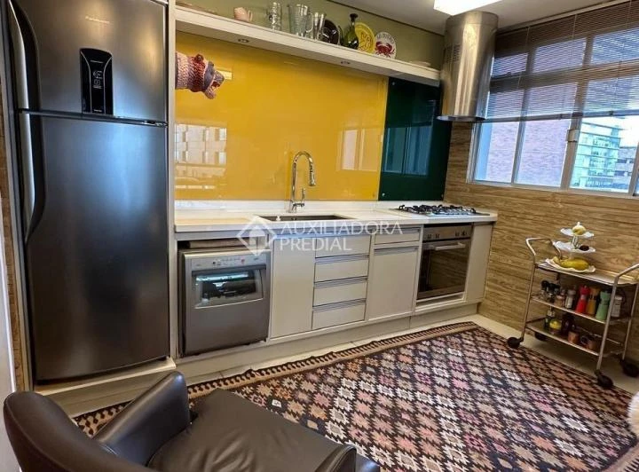 Apartamento amueblado de 5 dormitorios (2 en suite) 166 m² — photo 3