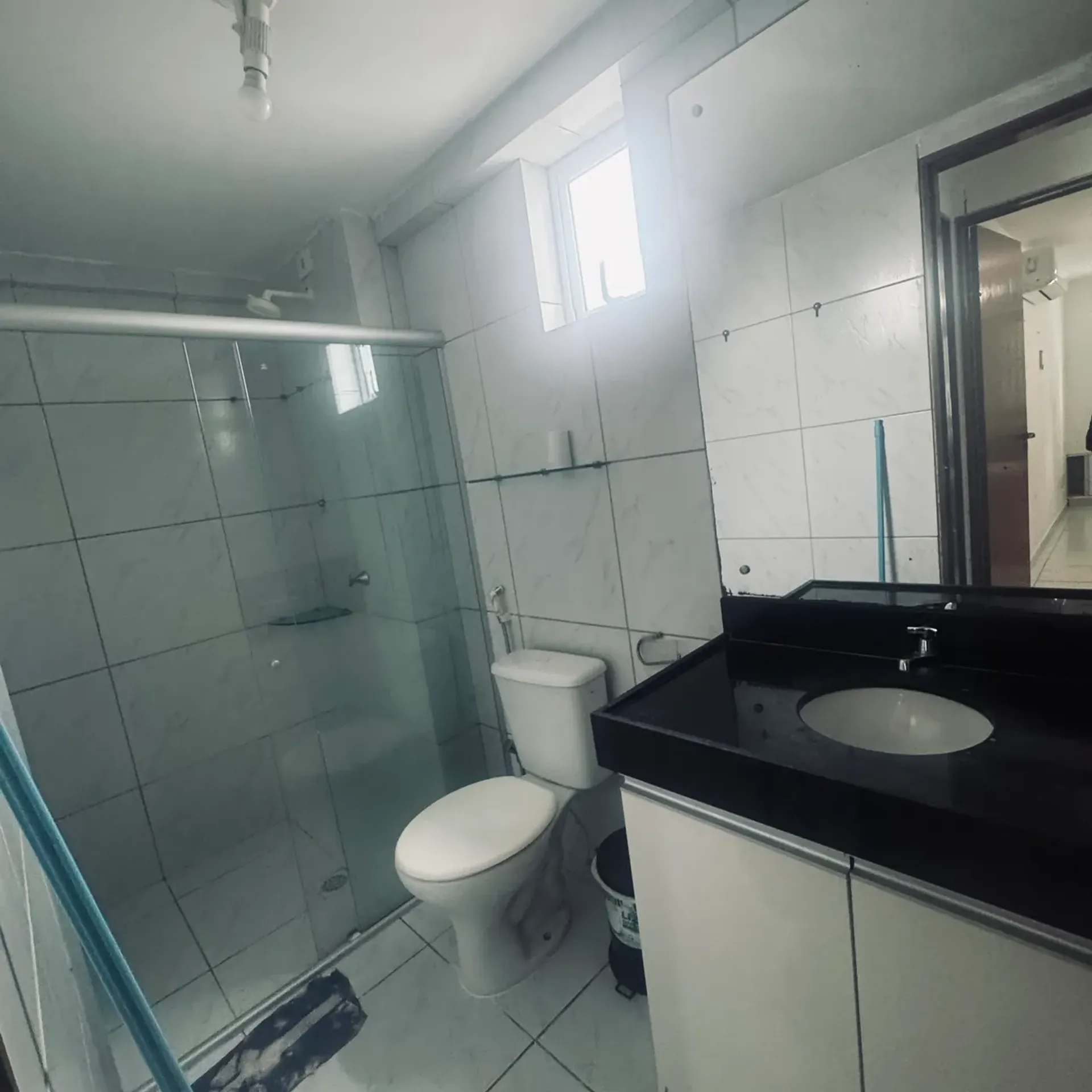 Furnished 2-bedroom apartment with 1 en-suite on 14th floor — photo 8