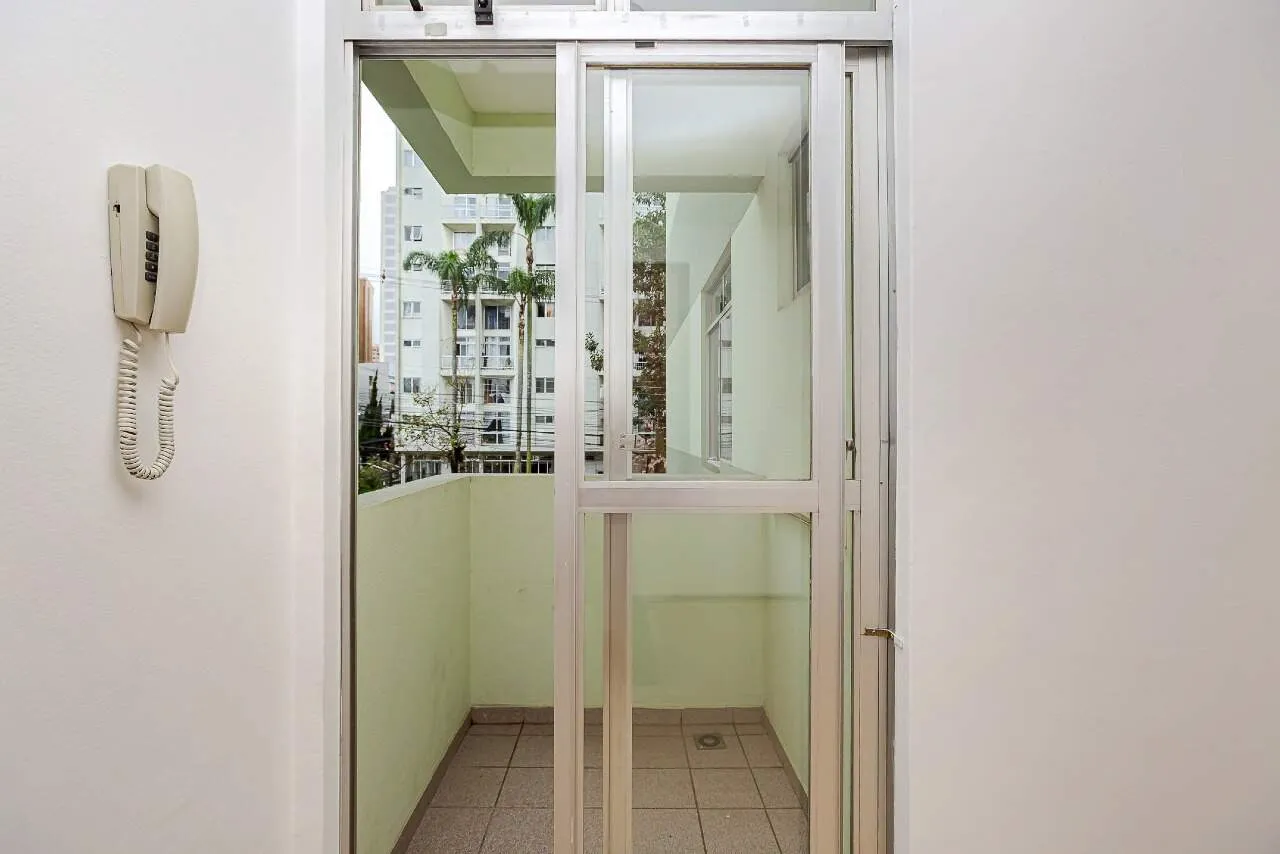 Furnished apartment with 1 bedroom and balcony — photo 13