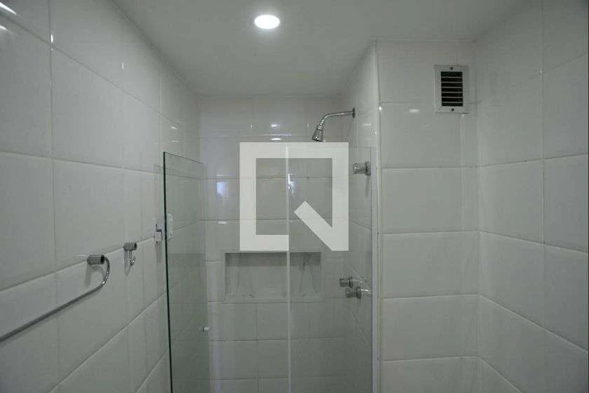 65 m² apartment with 2 bedrooms and a balcony — photo 23