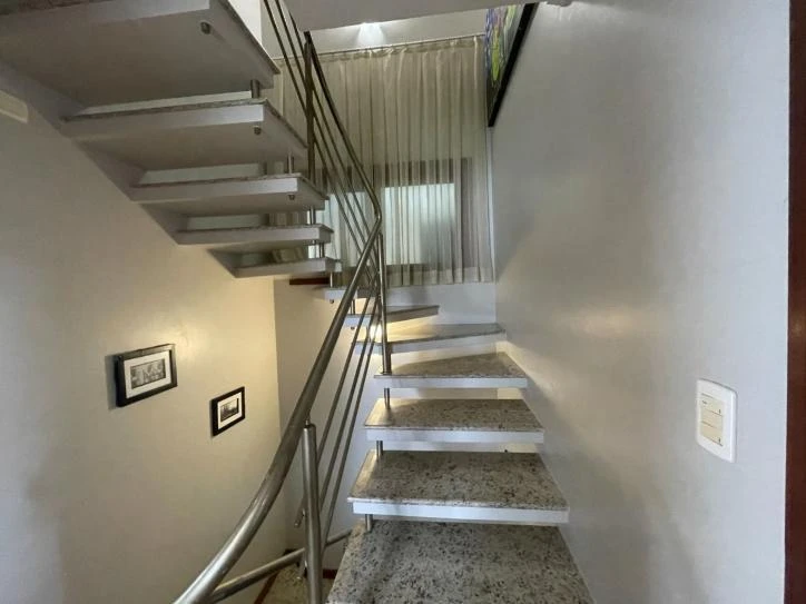 Ванна и 6 спален: дом 320 м² — photo 16