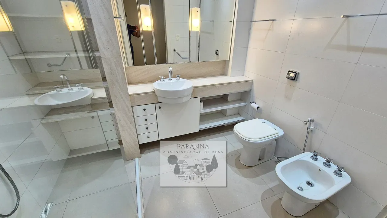 4-bedroom, 4-bath apartment with balcony and laundry area — photo 22