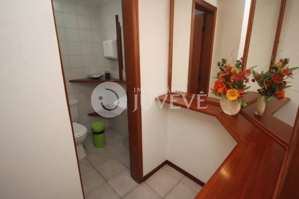 Furnished 145 m² apartment with 3 bedrooms — photo 29