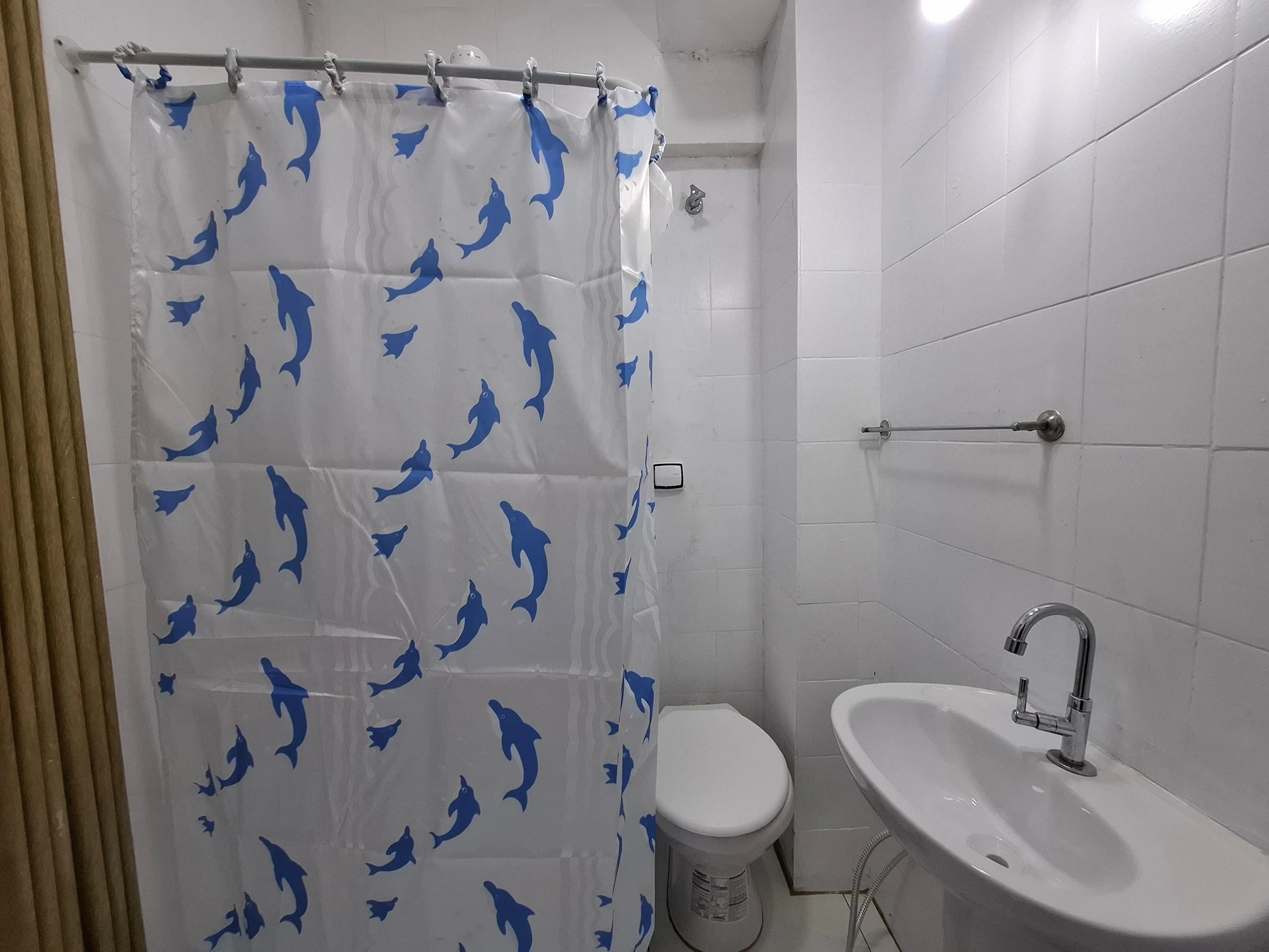 Apartamento sem mobília com 1 quarto e chuveiro elétrico — photo 8