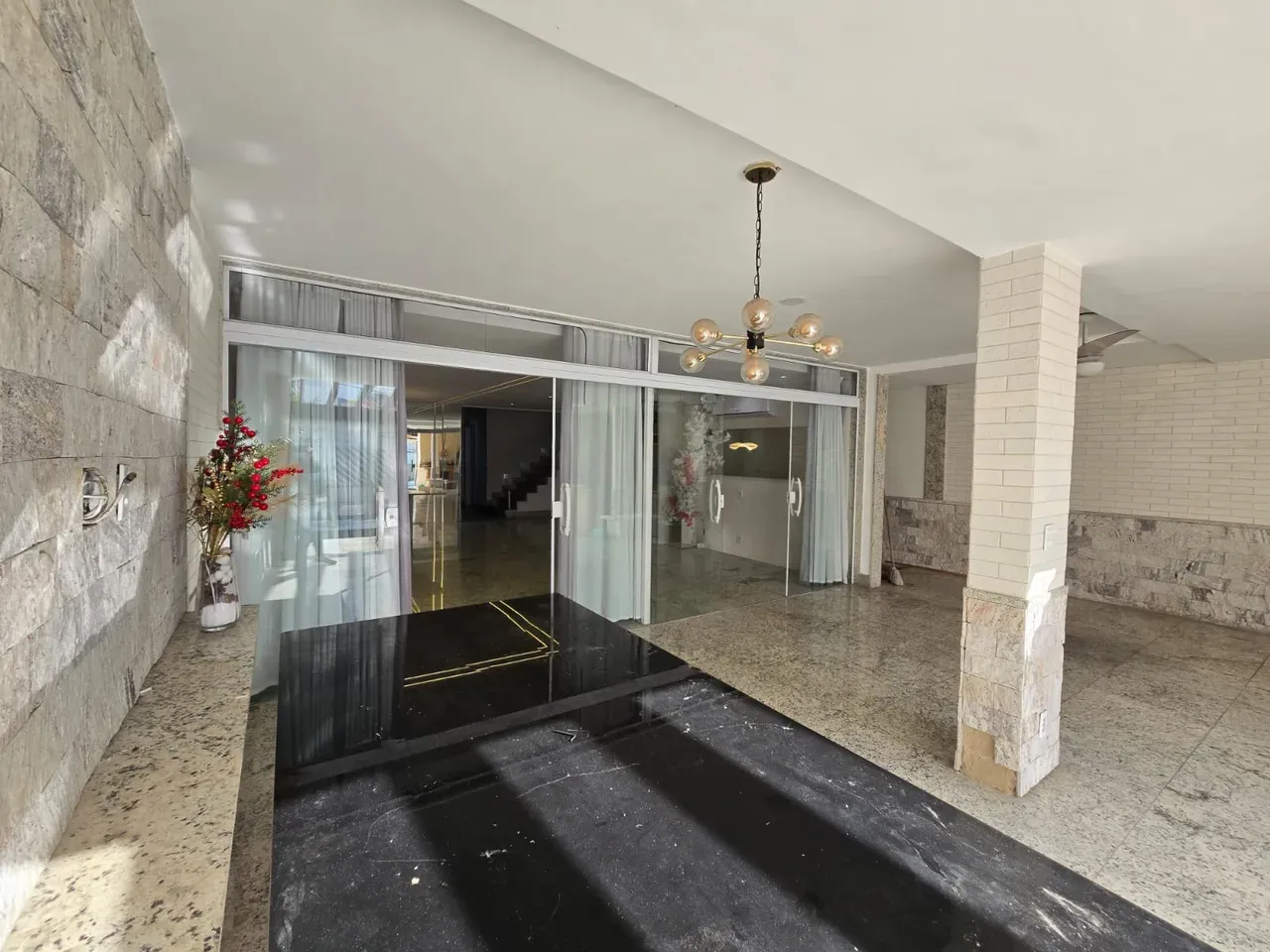Casa para aluguel com 300 m², 5 quartos e cozinha a gás — photo 12