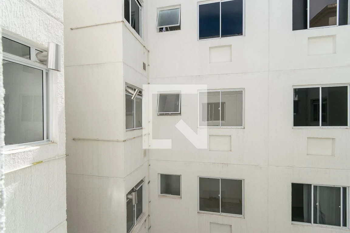 Washing machine in a 2-bedroom apartment, 43 m² — photo 18