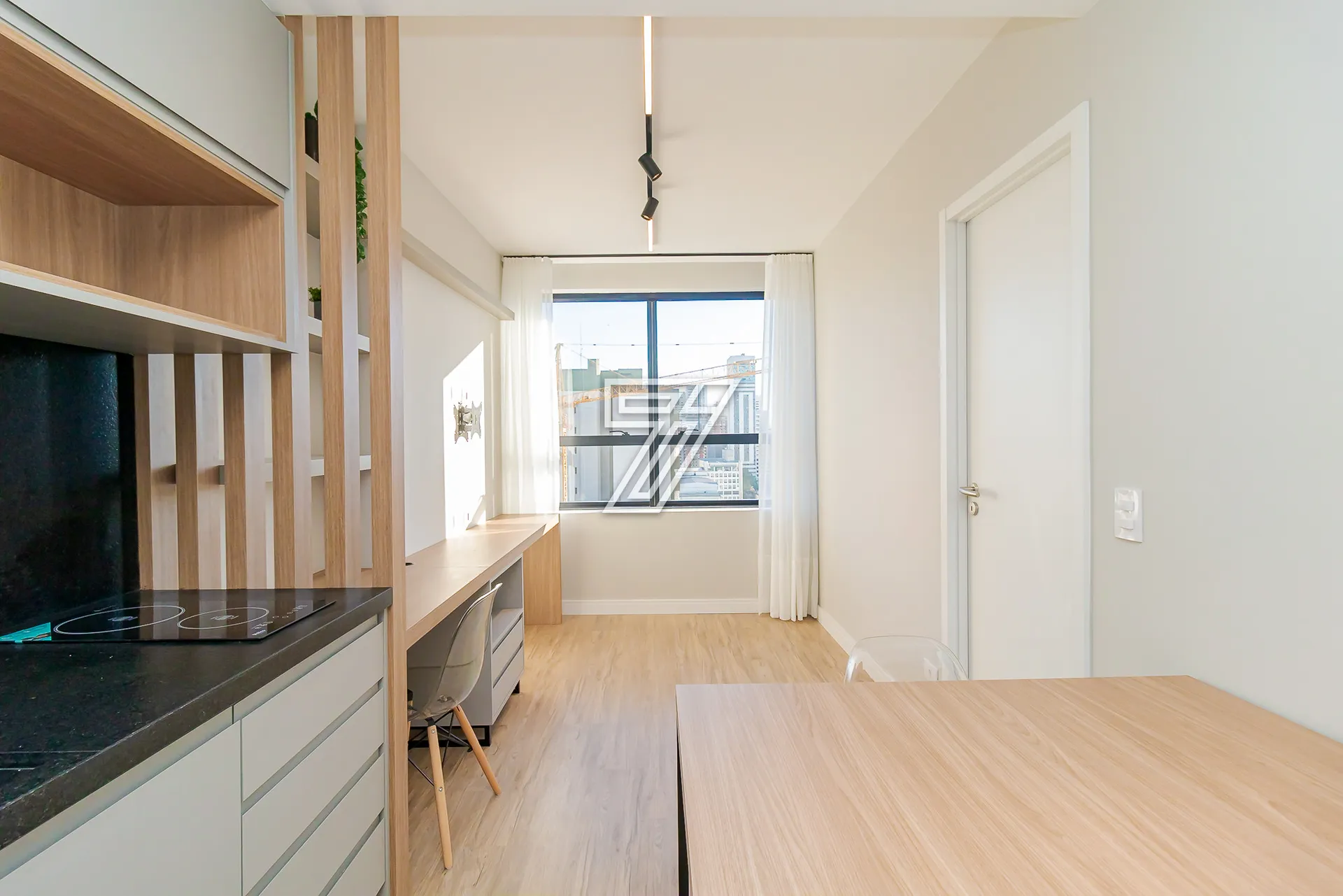 Floor-to-ceiling windows in a one-bedroom apartment, 29 m² — photo 22