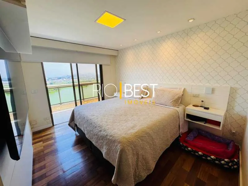Furnished 4-bedroom apartment with 5 bathrooms — photo 9