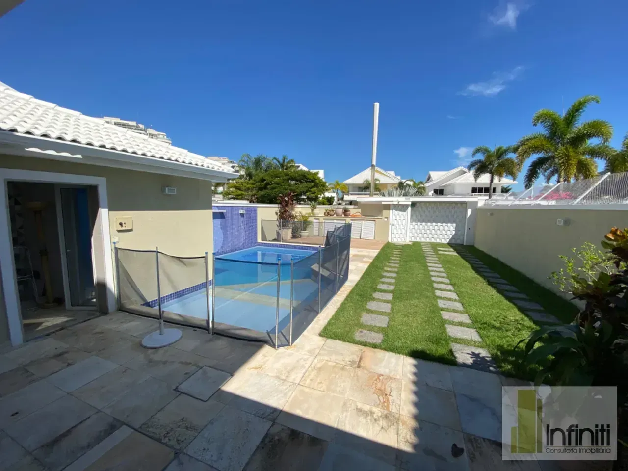 Casa sem mobília com 3 quartos e 5 banheiros — photo 6