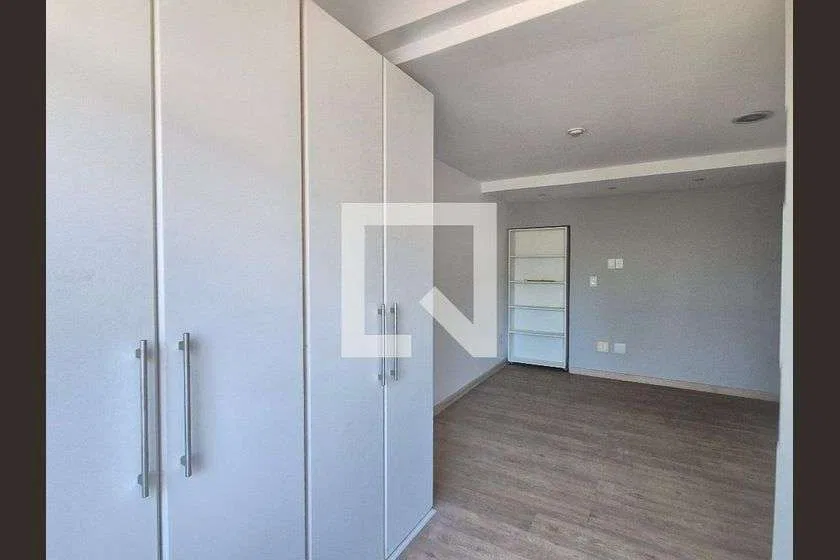 Apartamento de 380 m² com cozinha integrada e 4 quartos — photo 31