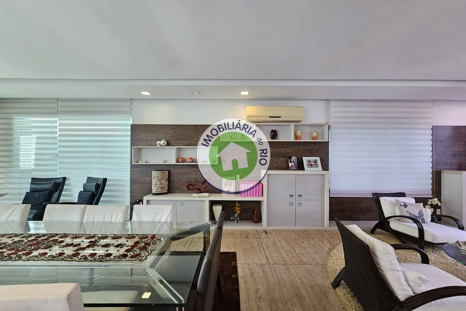 Casa com 5 quartos e 5 banheiros, cozinha fechada — photo 29