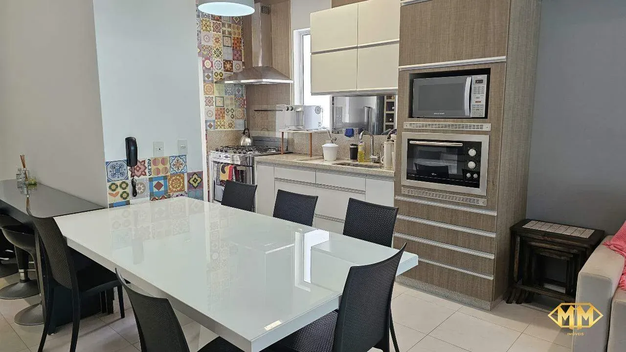 Furnished 2-bedroom apartment with a suite on the 1st floor — photo 9