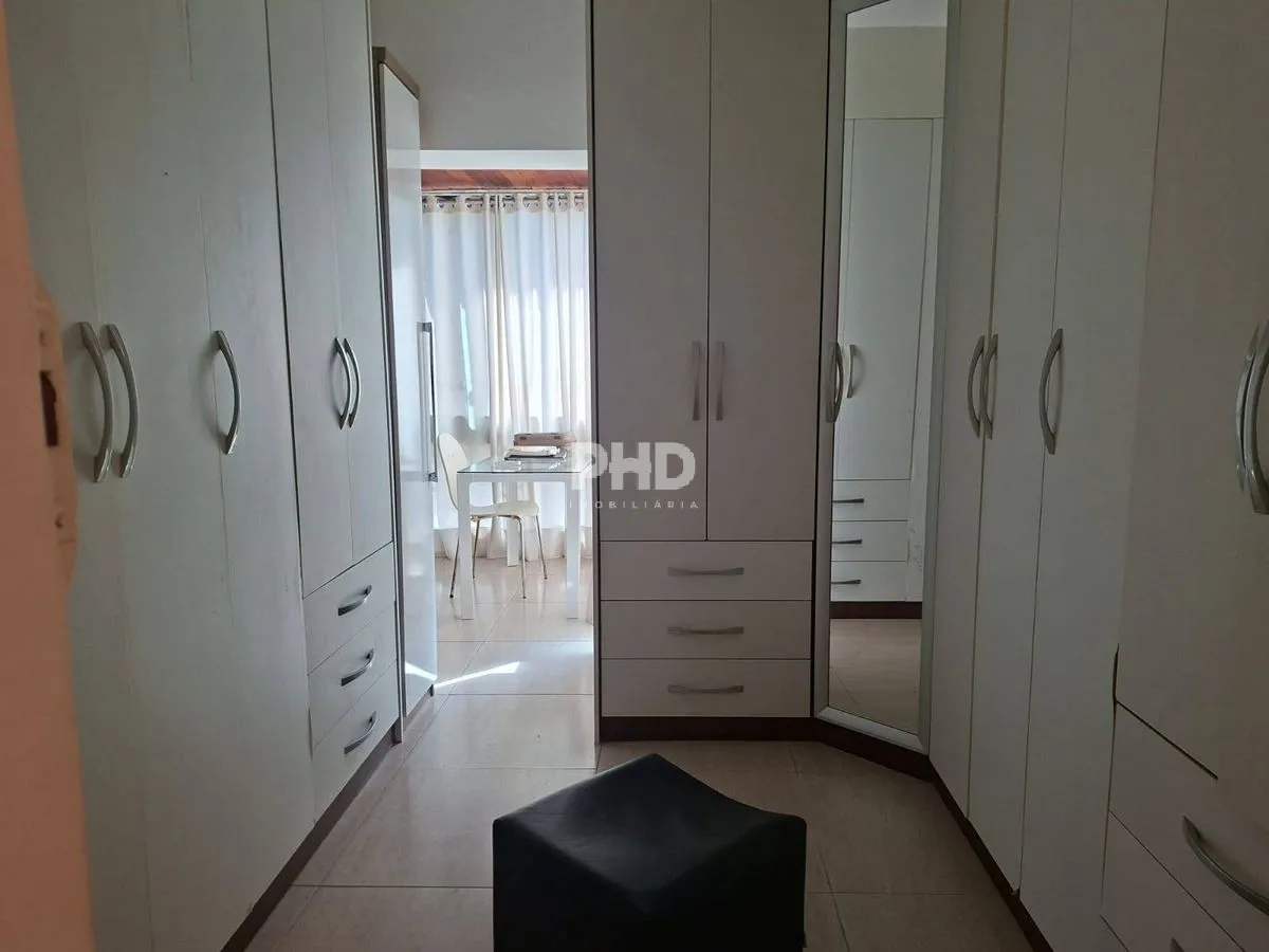 Apartamento de 407 m² com 6 quartos e 5 suítes — photo 29