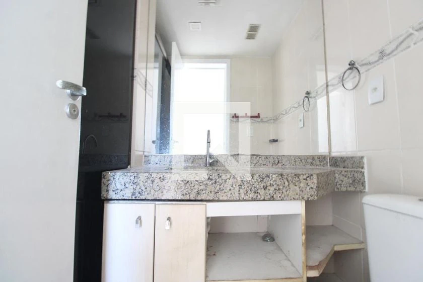 Apartamento de 73 m² com 3 quartos e varanda — photo 27