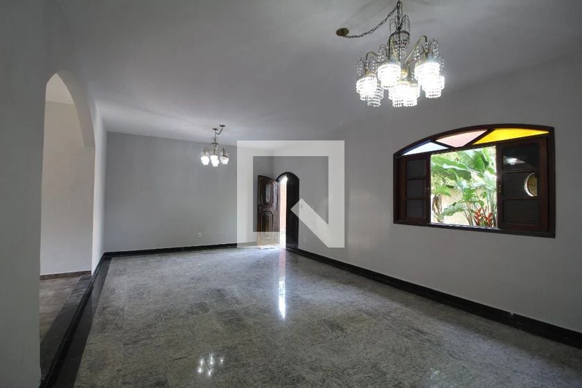 4-bedroom house with a mountain view in Rio de Janeiro — photo 8