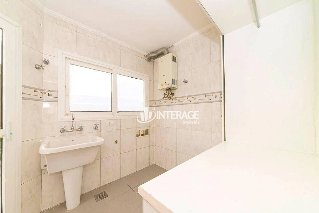 House, 270 m², with a bathtub — photo 25