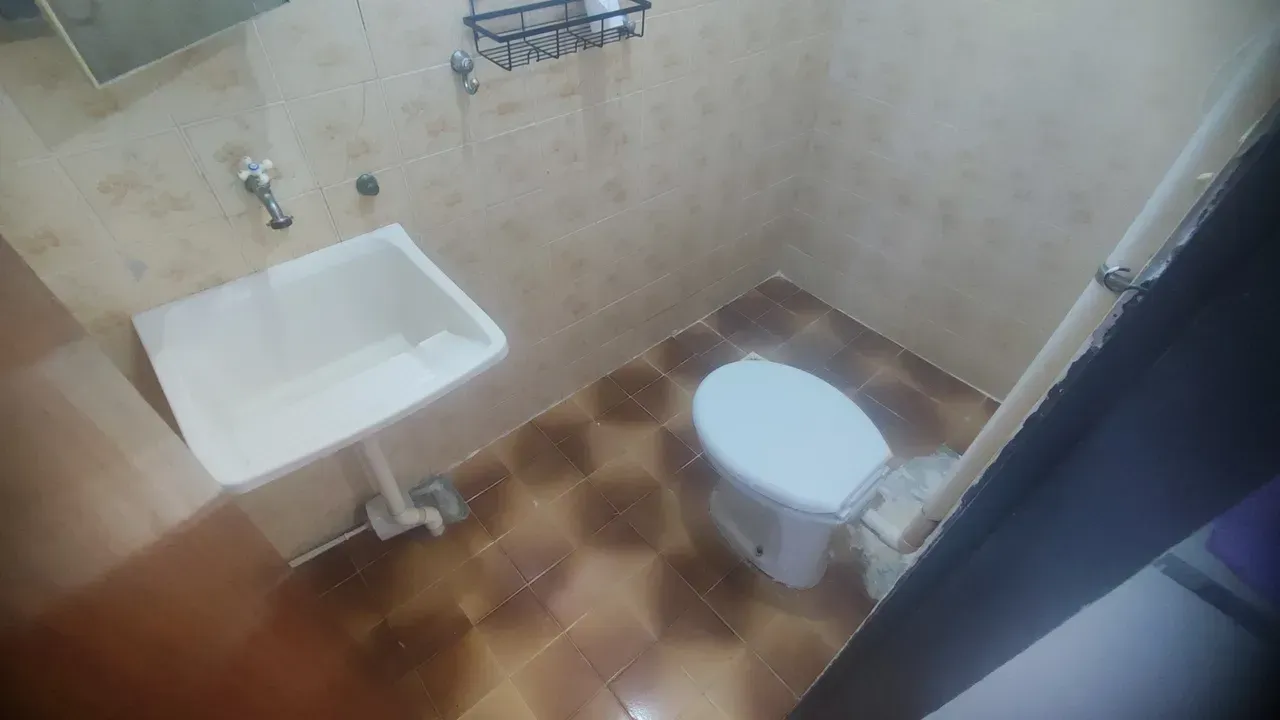 Студія без паркування, бойлер на газі та електричний душ — photo 12