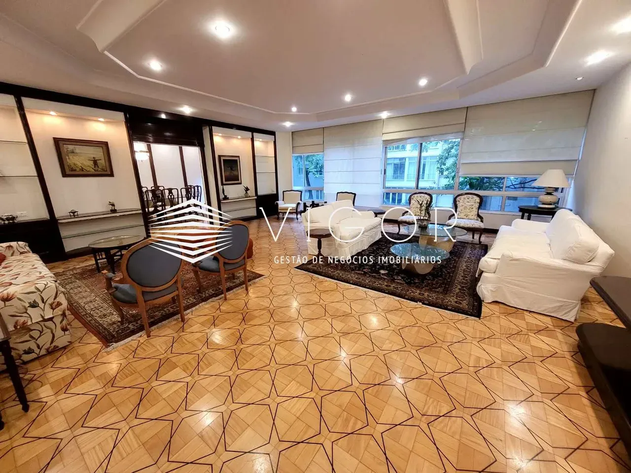 Furnished 347 m² apartment on the 2nd floor, 4 bedrooms