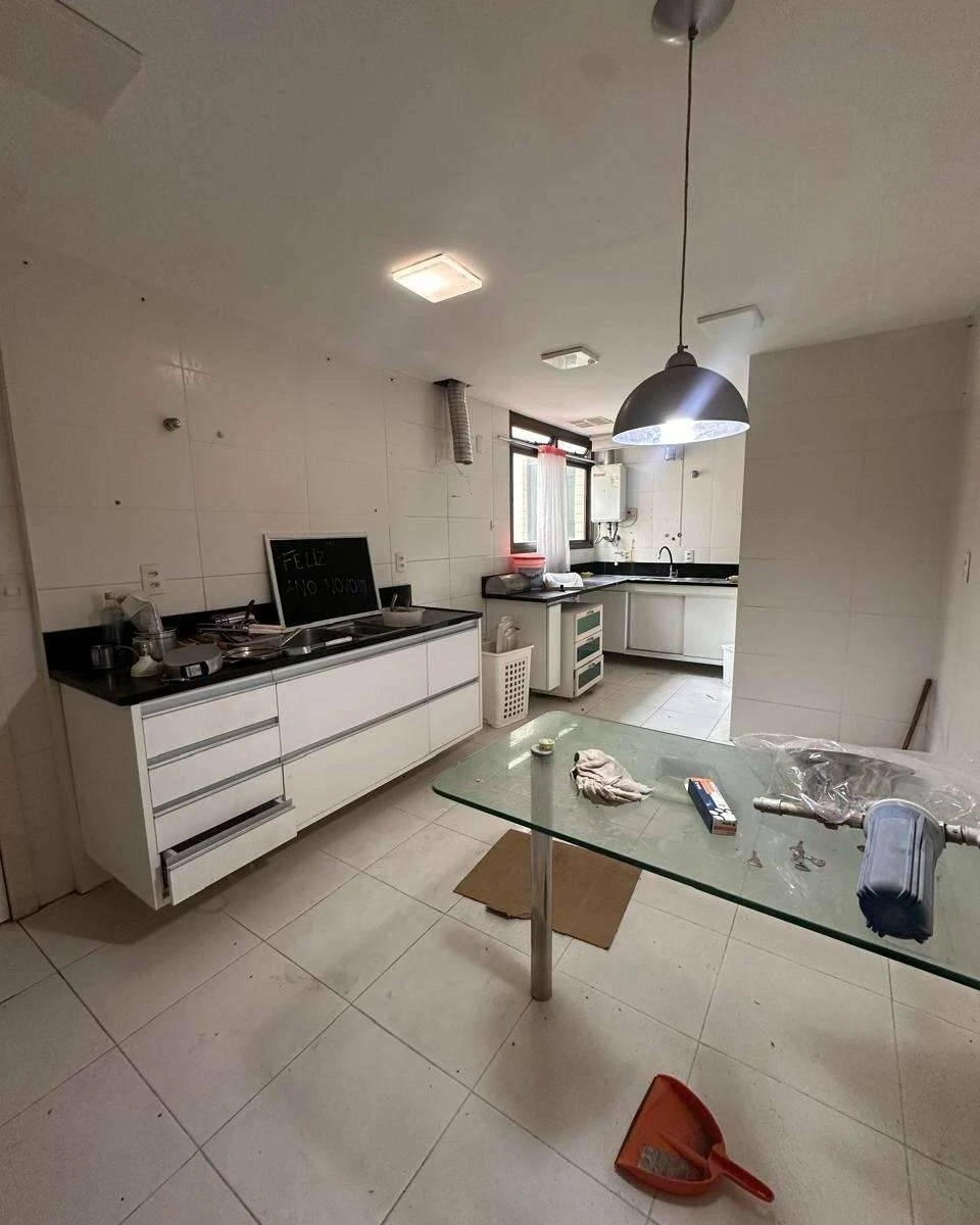 Apartment, 360 m², with a bathtub — photo 2