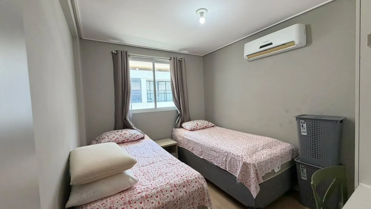 2-bedroom apartment in a building with a pool — photo 4