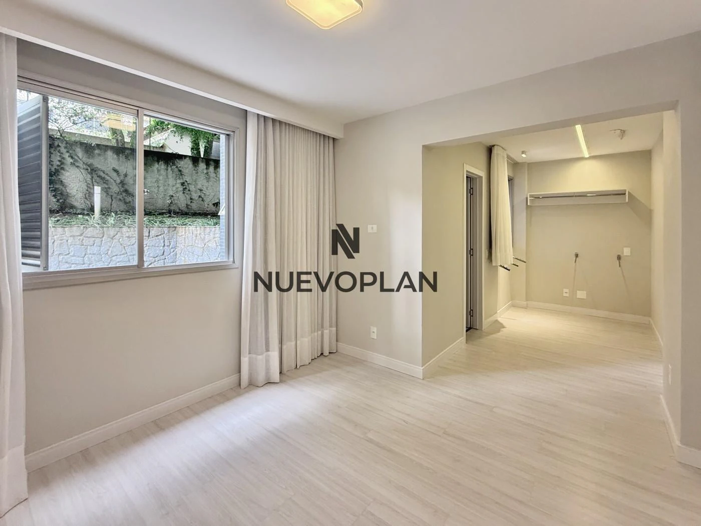Apartment, 104 m², with a walk-in closet — photo 13