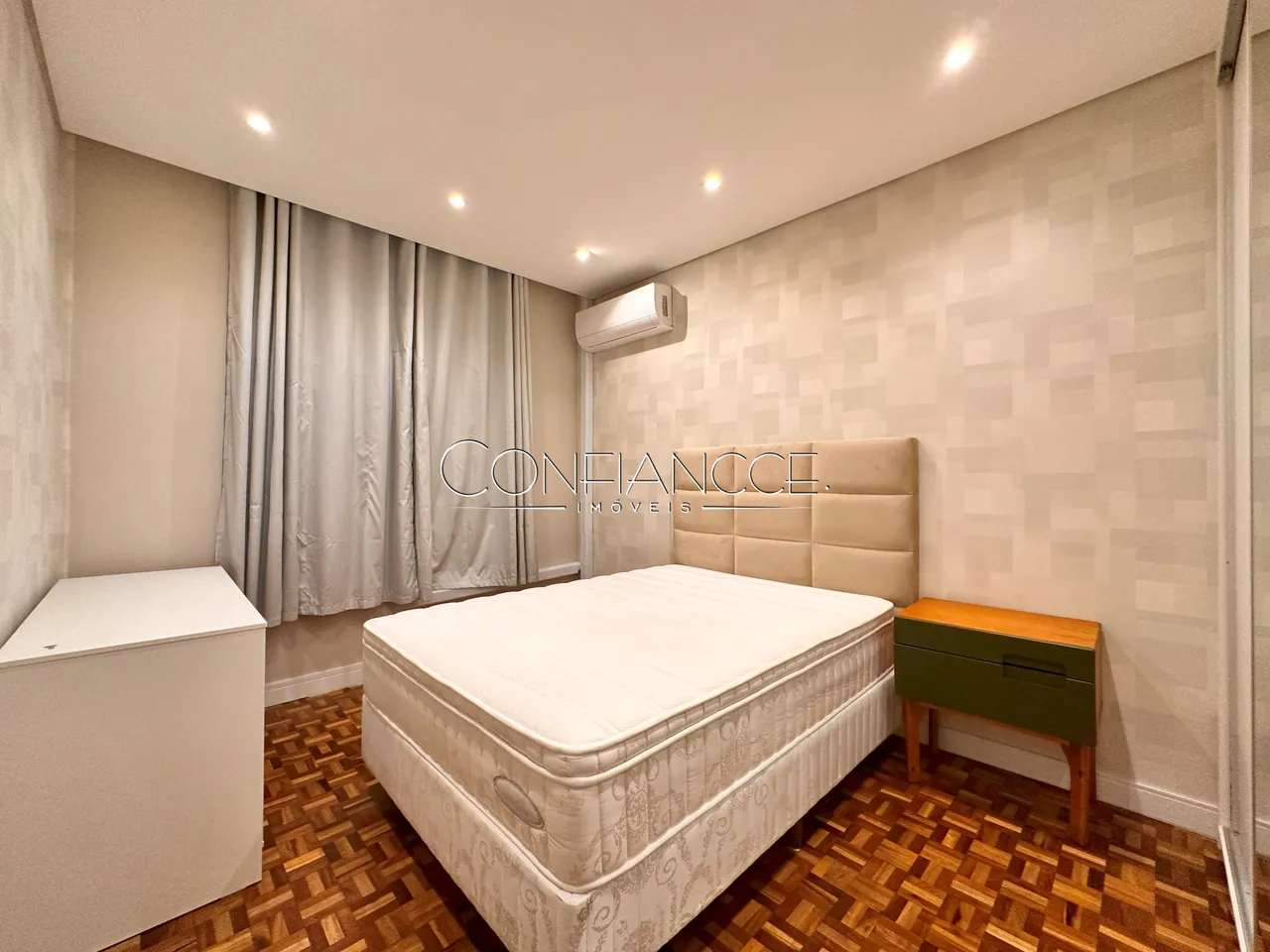 Apartamento en alquiler con 3 habitaciones y 137 m² — photo 18