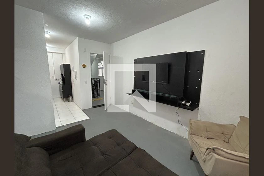 Furnished 2-bedroom apartment with 1 parking spot, 42 m²