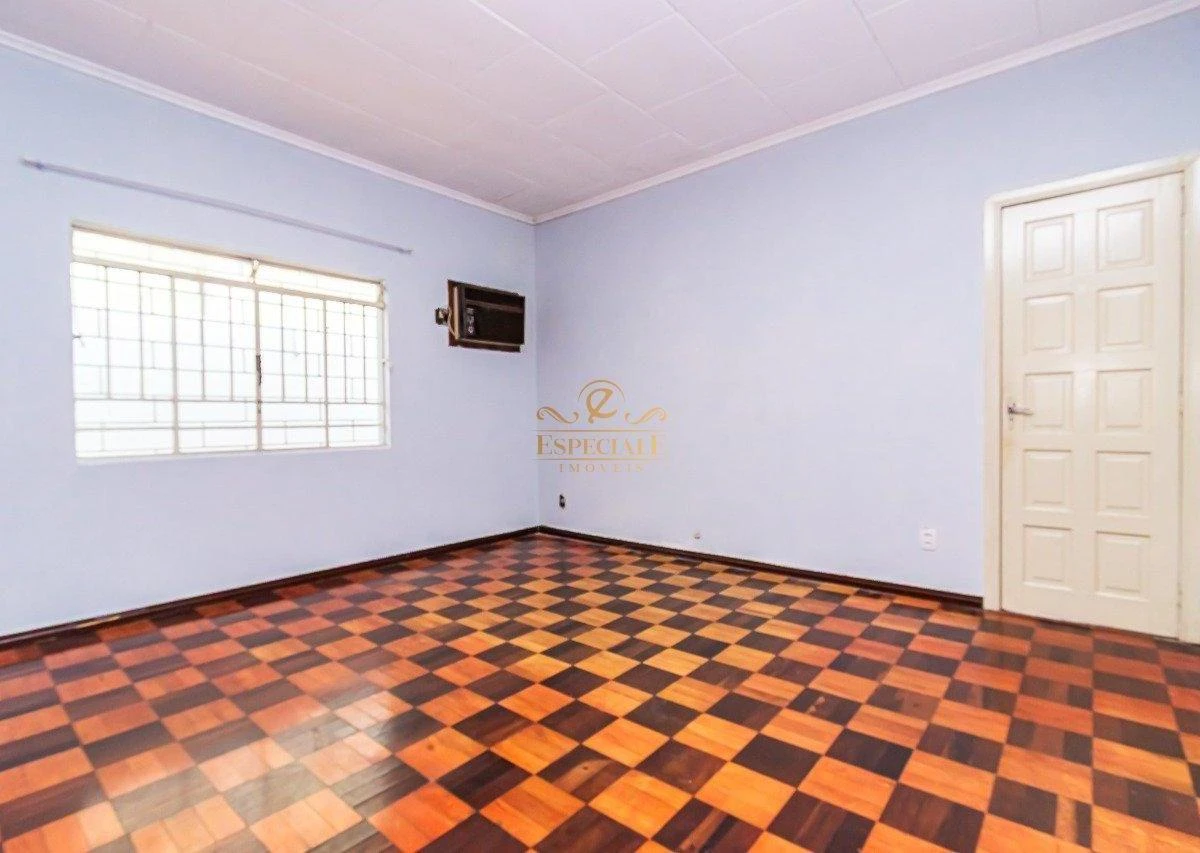 Bañera y 3 dormitorios: casa de 145 m² — photo 9