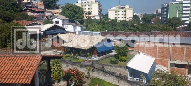 Furnished 2-bedroom apartment with glassed-in balcony — photo 3