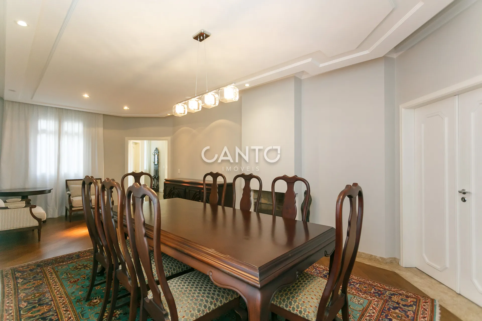 4-bedroom apartment with 3 parking spaces included — photo 2