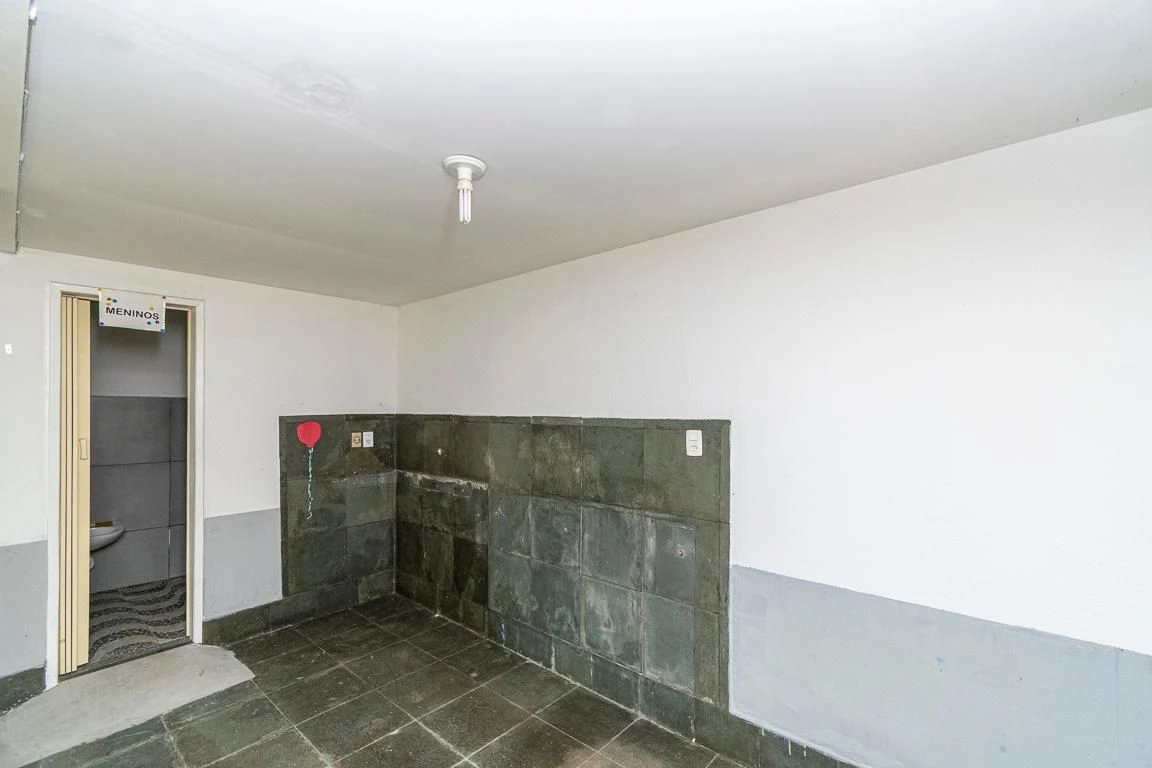 Furnished house with 5 bedrooms and 5 bathrooms — photo 59