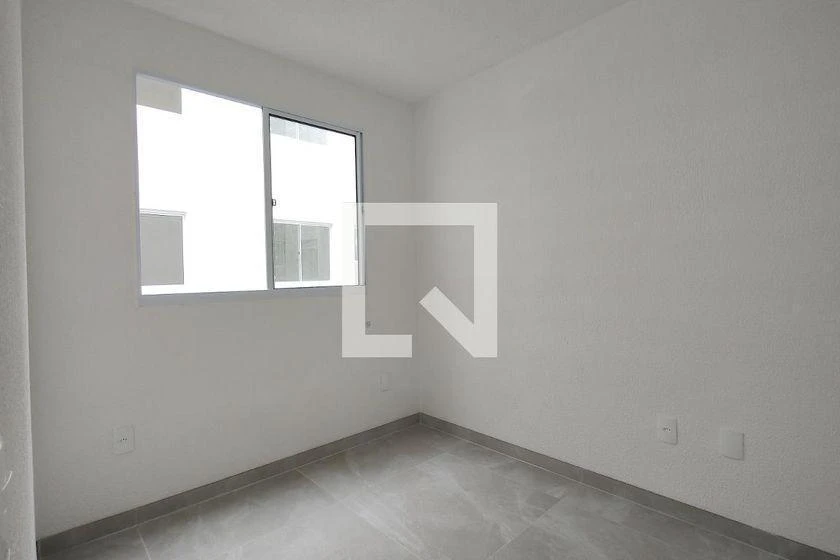 Unfurnished 2-bedroom apartment with 41 m² and parking — photo 34