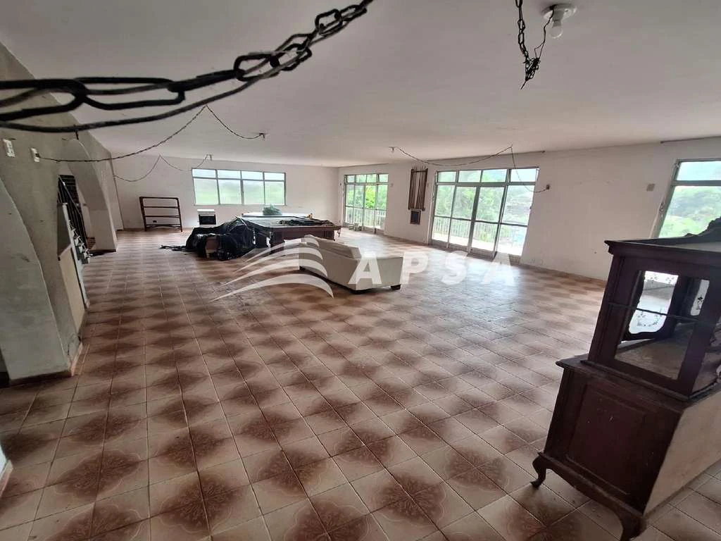 Casa sem mobília com 5 quartos e 625 m² construída — photo 7