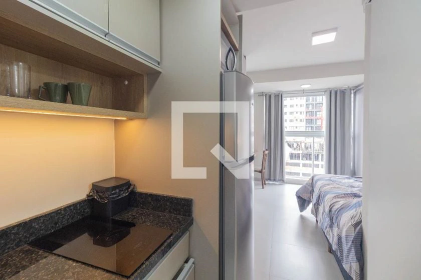 Furnished studio, 20 m², with a home office — photo 33