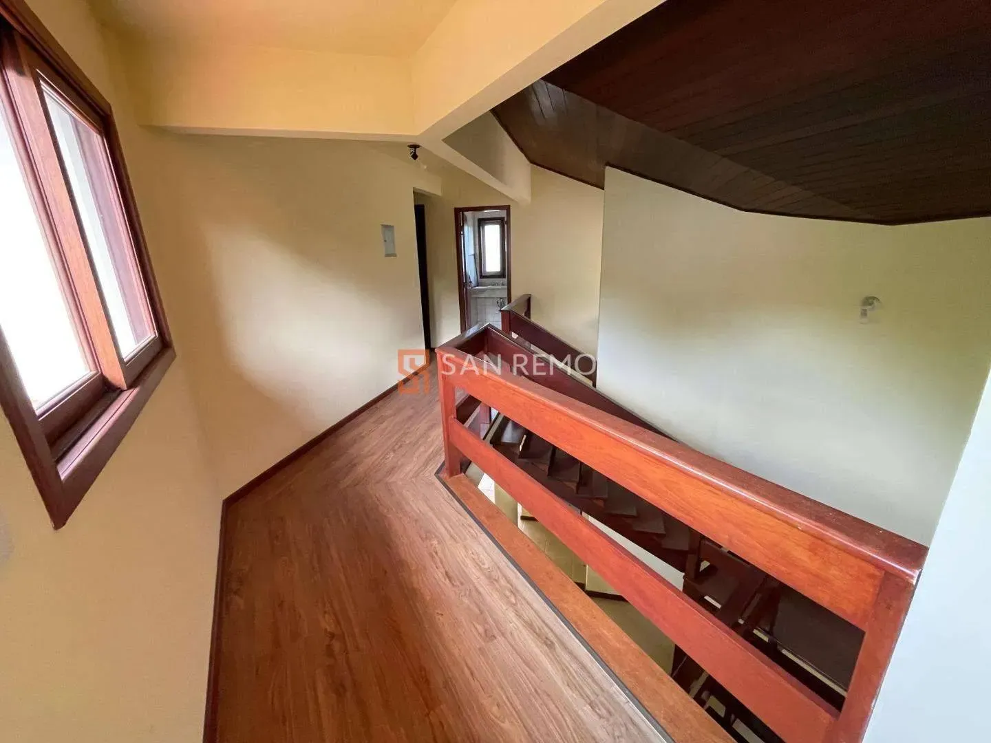 House with 4 bedrooms and 1 en-suite, 600 m² — photo 38