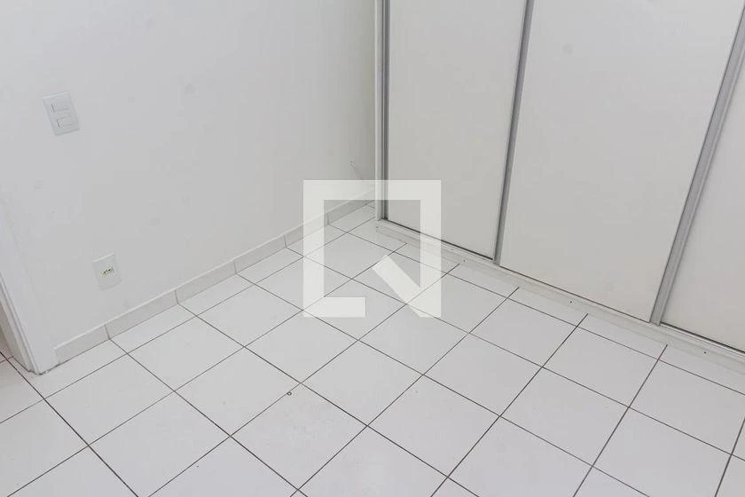 2-bedroom apartment in a building with a pool — photo 33