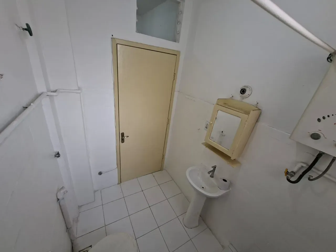 Apartamento com piso de madeira ou laminado, Centro — photo 5