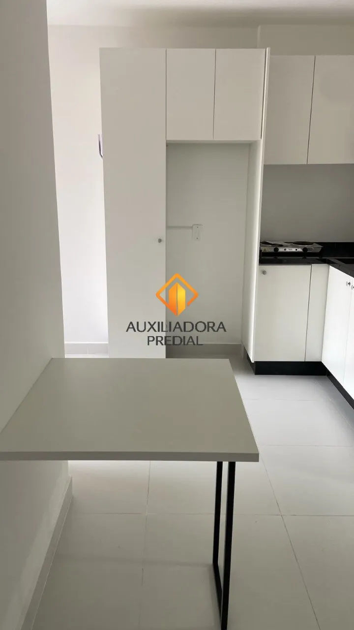Apartamento mobiliado com 2 quartos e varanda fechada — photo 12