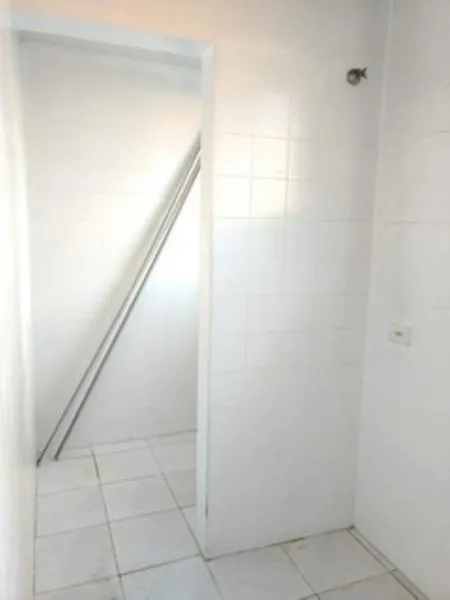 Apartamento sem vaga, 1 dormitório e 1 banheiro com terraço — photo 3