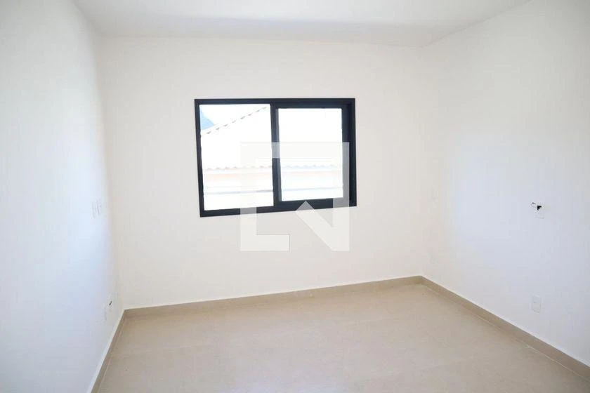4-bedroom house with a mountain view in Rio de Janeiro — photo 18