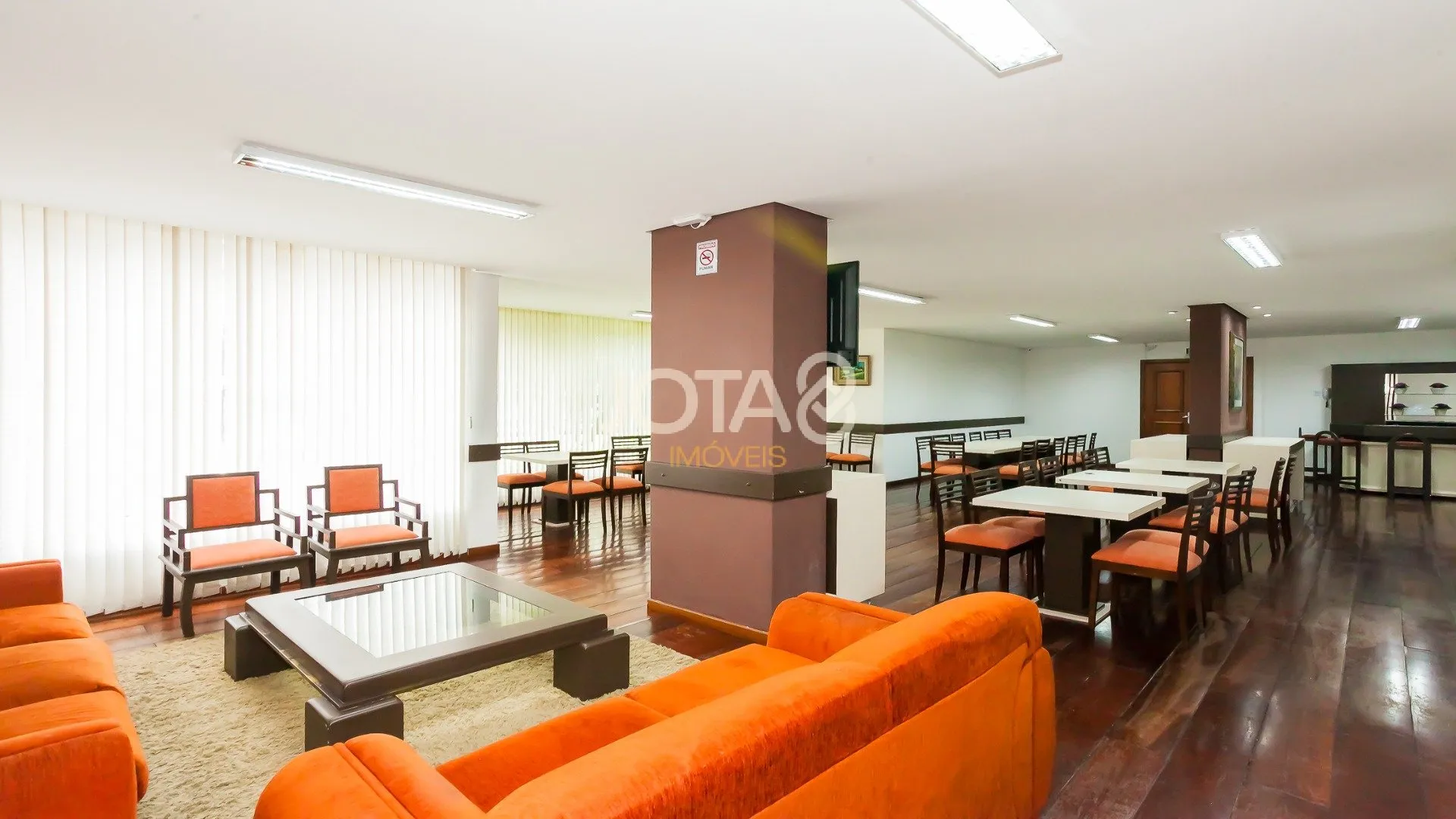 219 m² furnished apartment with 4 bedrooms and private garden — photo 18