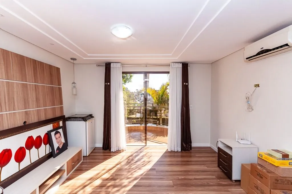 Furnished house with 4 bedrooms across 1167 m² and 8 spots — photo 51