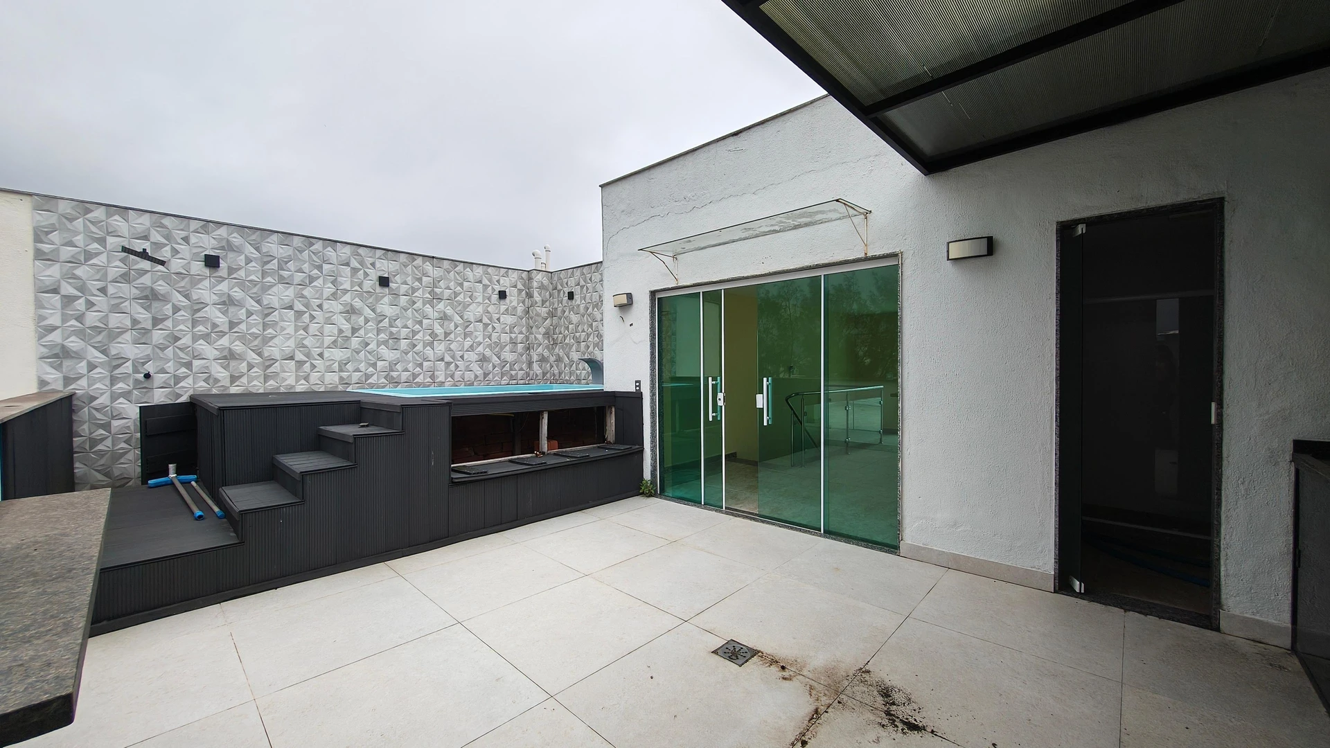 3-bedroom apartment, all with their own bathrooms, 311 m² — photo 35