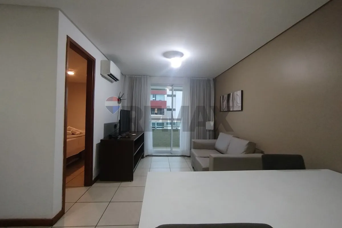 1-bedroom apartment with open-plan kitchen and 43 m² — photo 17