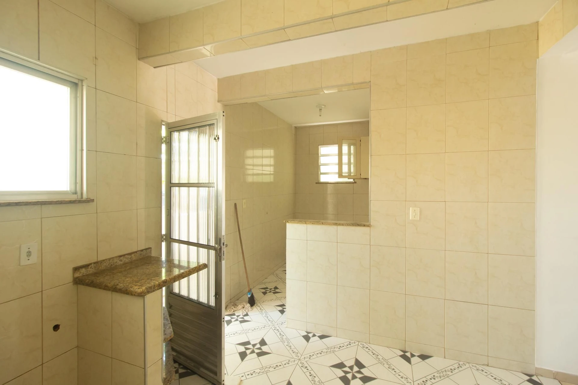 House for rent with 5 bedrooms and BBQ on the balcony — photo 61