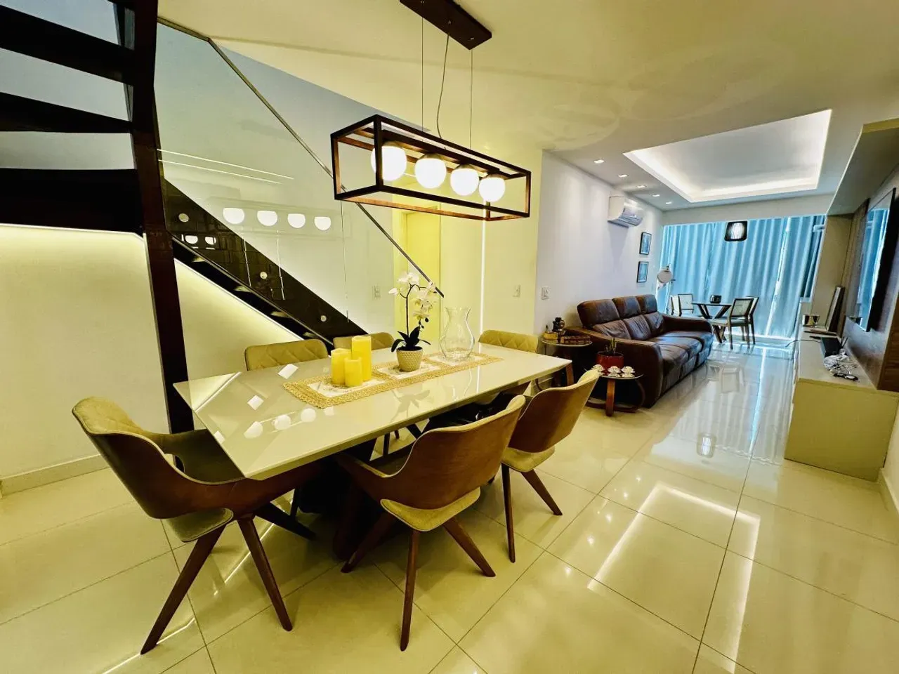 Furnished apartment, 198 m², with floor-to-ceiling windows — photo 19