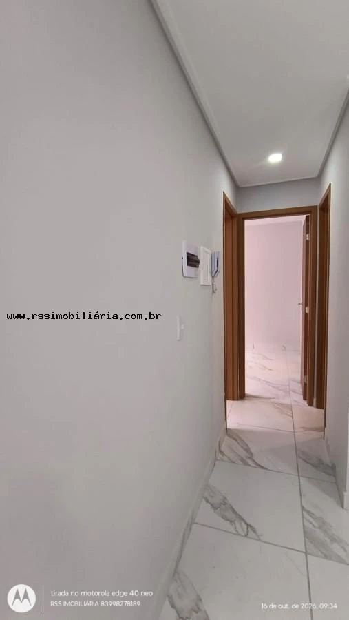 Квартира с 2 спальнями, в доме есть бассейн — photo 16