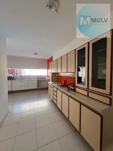 3 quartos e varanda gourmet: casa de 150 m²