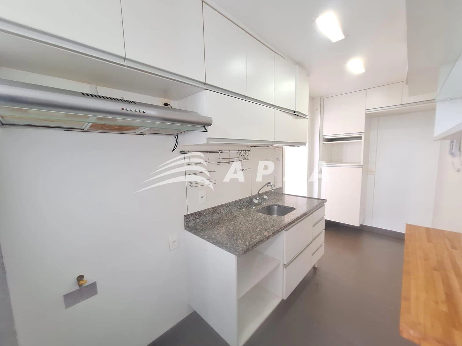 3-bedroom apartment with a private BBQ — photo 17